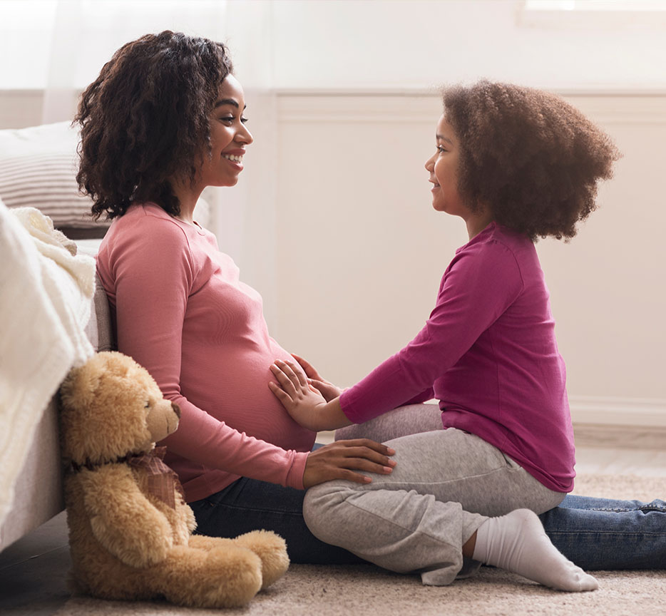 LOS MOVIMIENTOS DEL BEBÉ: ¿SABIAS QUE LOS BEBÉS QUE SE MUEVEN MUCHO EN LA PANZA SON BEBÉS SANOS? 