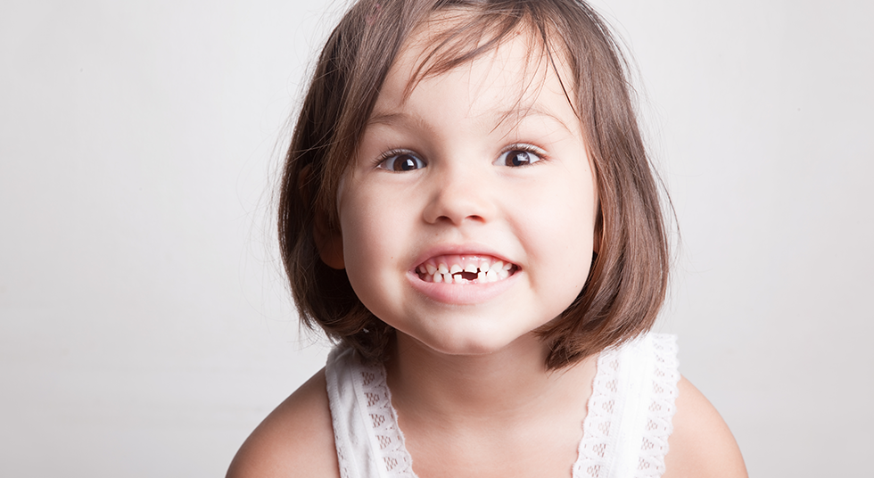 Células-tronco do dente de leite: como armazenar a do seu filho