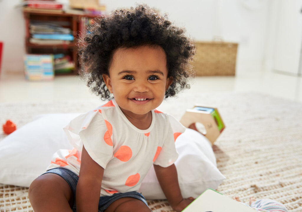 Bebê entre 10 meses e um ano