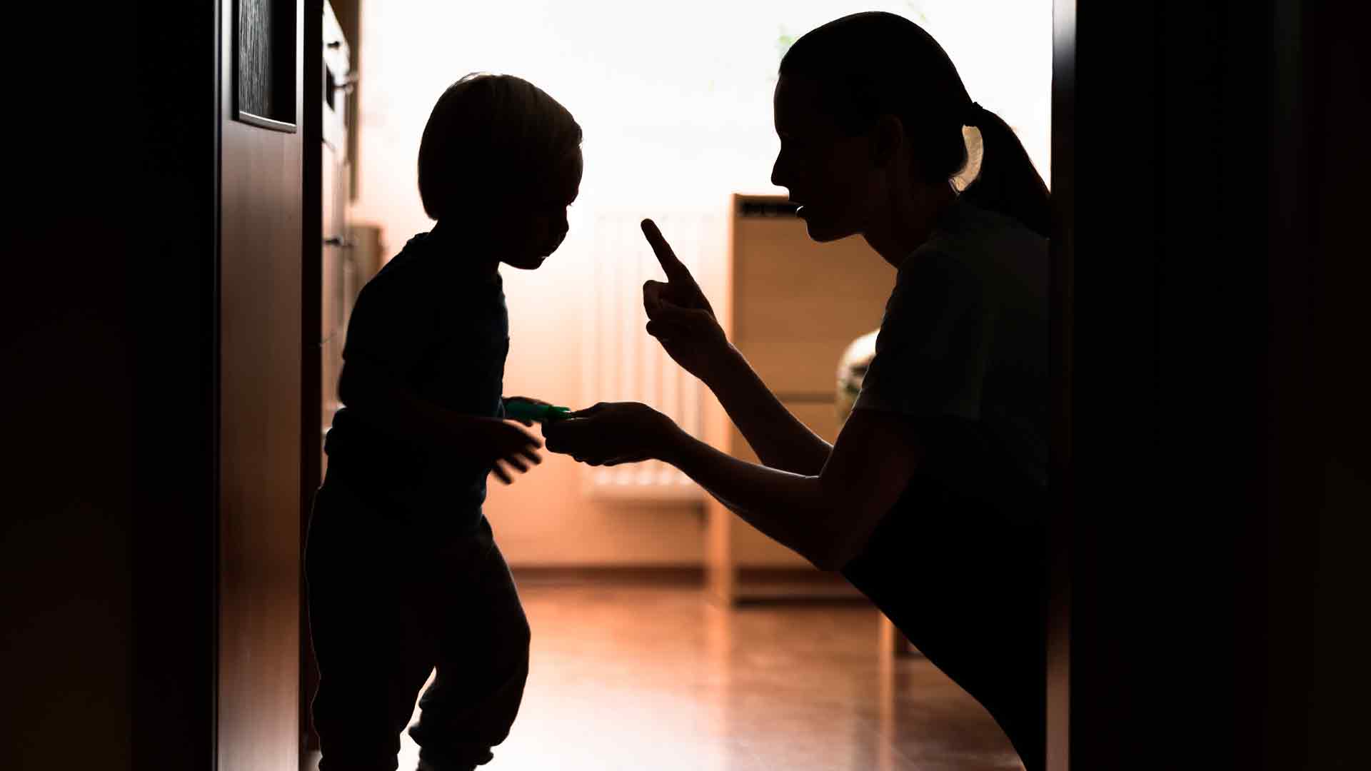 Violência nunca é recomendada para lidar com a crise dos 2 anos