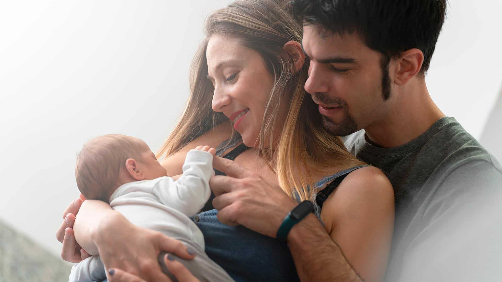Não existe leite materno fraco, ao contrário do que muitos dizem